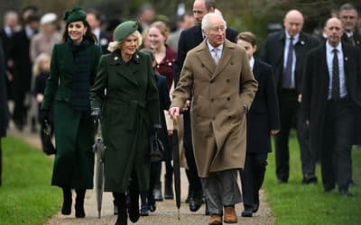 Princess of Wales, Queen Camilla twin in forest green Christmas coats