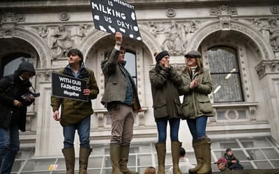Tweed, Le Chameau and Schöffels: the day the farmers came to London